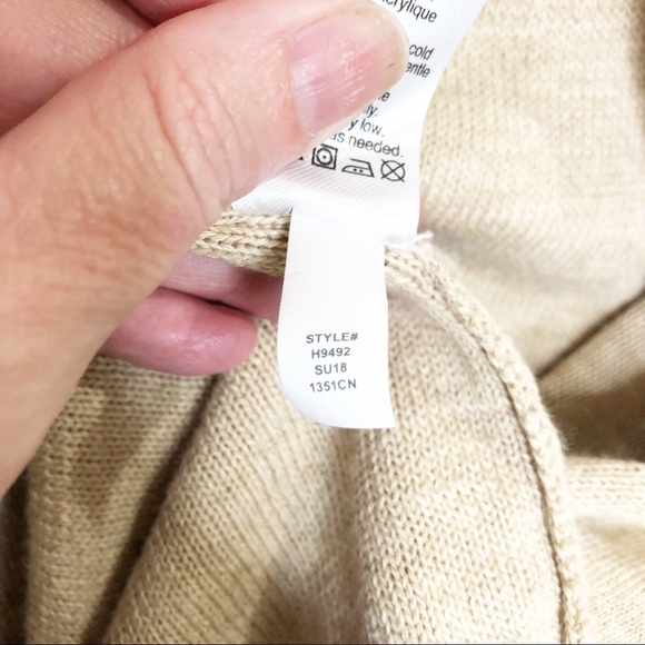 ✅ NWT J. Crew Cream Tiered Ruffled Sleeve Sweater X-SMALL - Picture 5 of 6